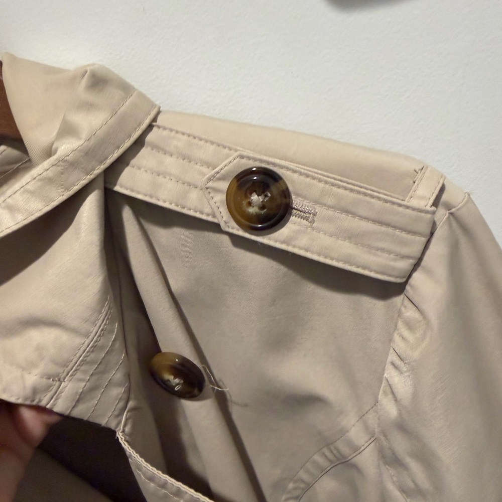 London Fog Classic Beige Trench Coat - Picture 4 of 9
